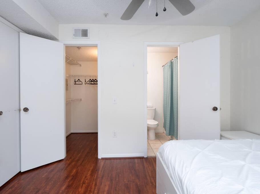 Spacious Condo Mins To Shands, University, & Downtown! Гейнсвилл Экстерьер фото